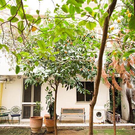 Quiet And Central Flat With Private Backyard Garden أثينا المظهر الخارجي الصورة