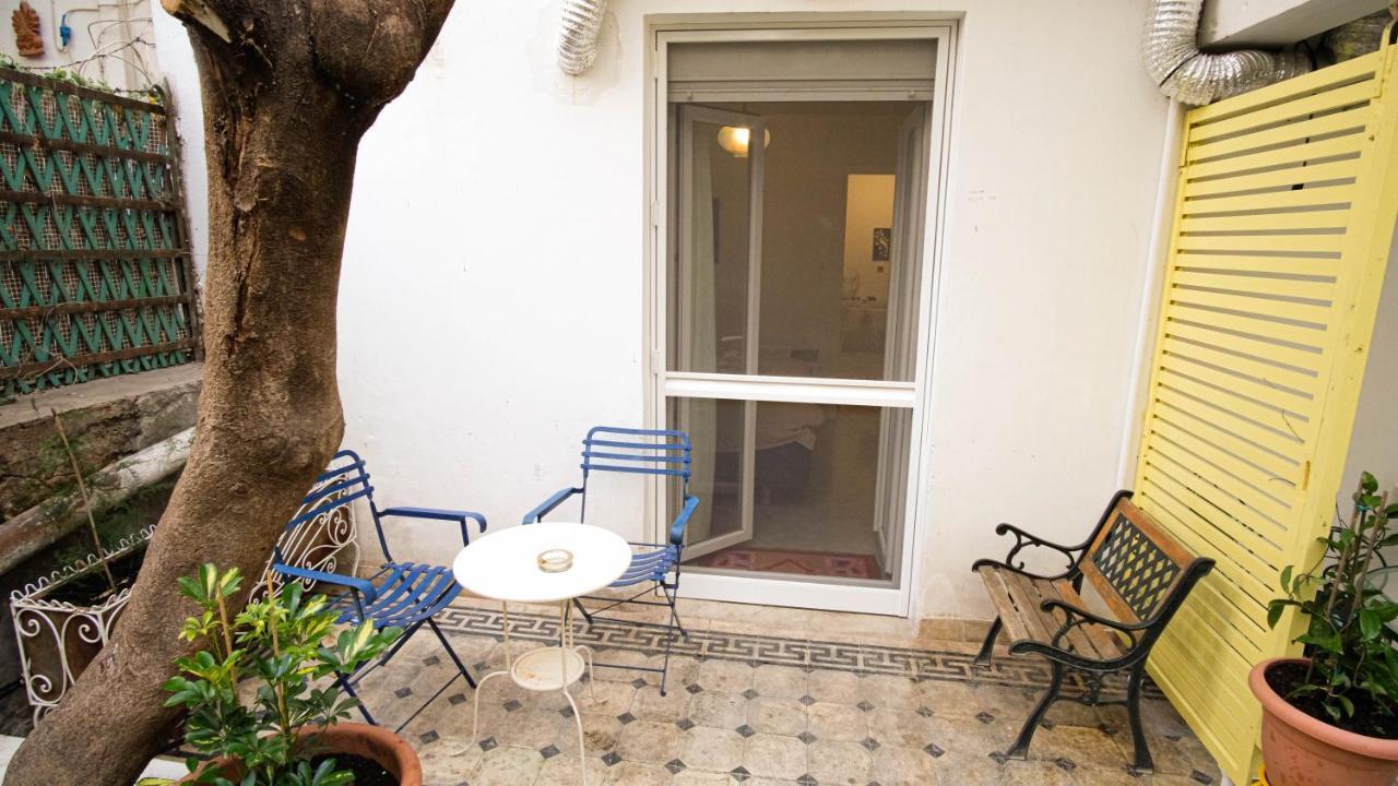 Quiet And Central Flat With Private Backyard Garden أثينا المظهر الخارجي الصورة